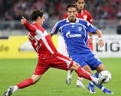 局限於傳統 局限於傳統